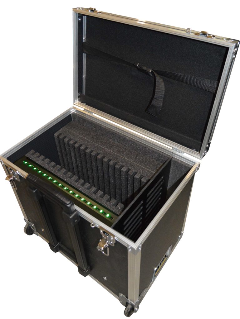 Valise multimédia pour transporter, charger, stocker et synchroniser 16 tablettes