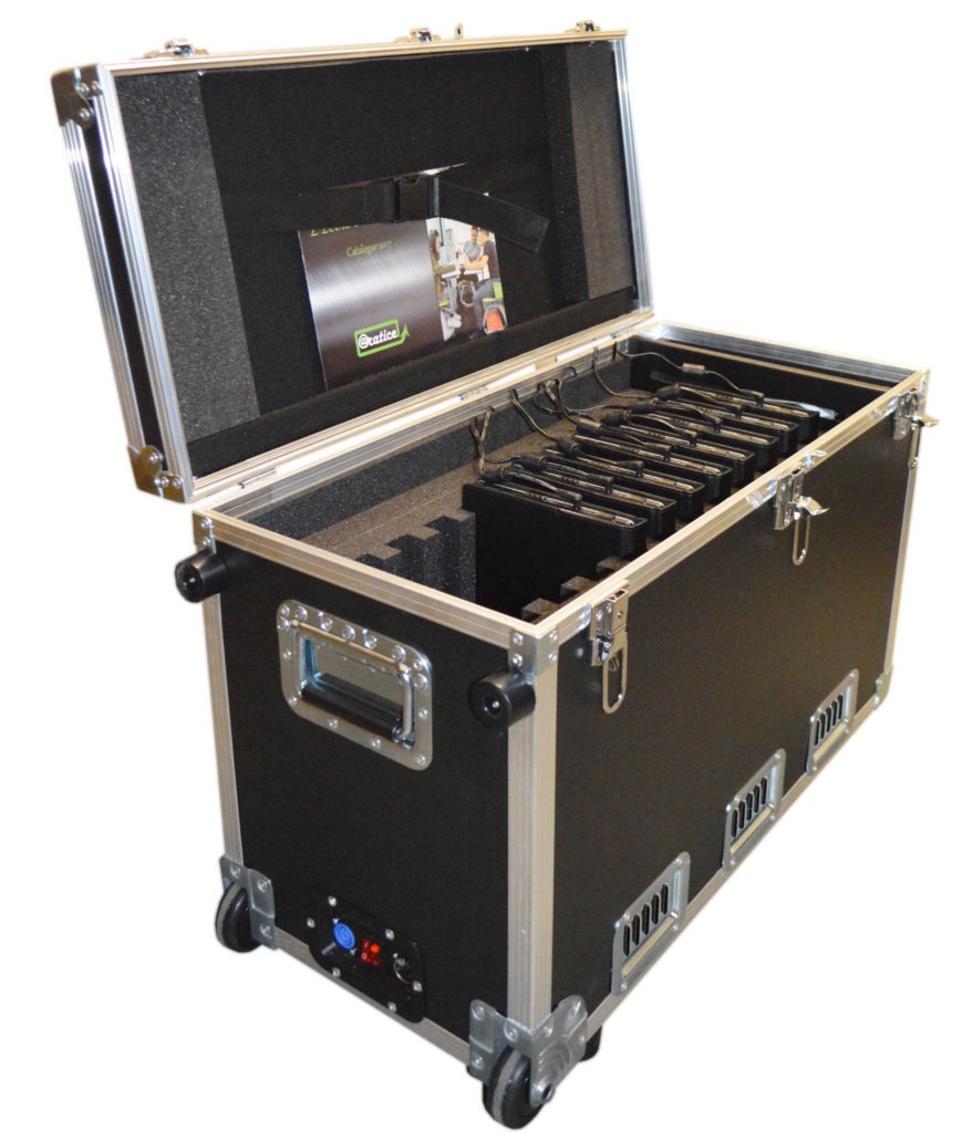 Valise multimédia pour transporter, charger, stocker et synchroniser 16 tablettes hybrides + coques