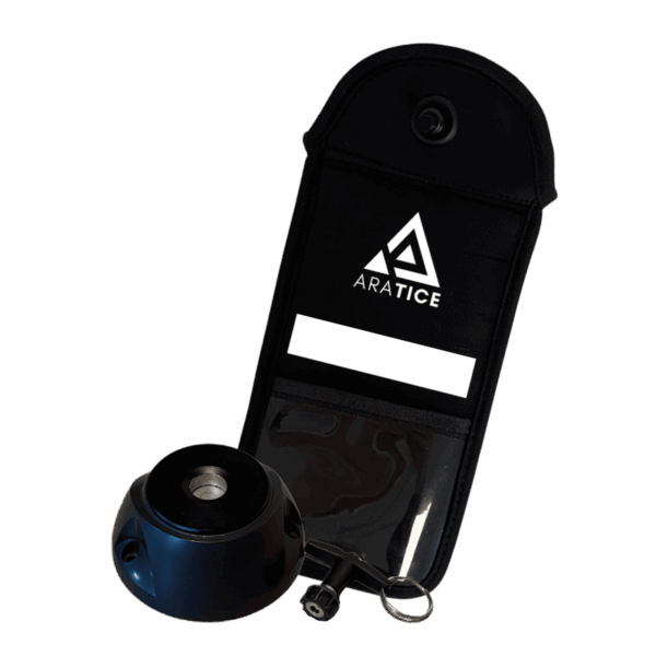 Pochette anti-onde Araphone Blocker avec la base magnétique permettant de la déverrouiller
