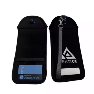 Nouvelle génération de notre pochette anti-ondes, Araphone Blocker 2 est plus grande et plus fonctionnelle pour s'intégrer dans le quotidien de vos élèves
