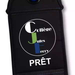 Personnalisation de vos pochettes anti-ondes Araphone Blocker par sérigraphie de votre logo et de le mention "Prêt" pour simplifier l'identification et avoir des pochettes de secours en cas d'oublis ou de pertes des élèves.