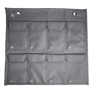 Solution murale de 8 pochettes anti-ondes grise pour créer des temps de déconnexion, à domicile ou en milieu professionnel.