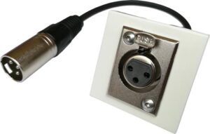 Cordon XLR F /plastron XLR M 0.20m