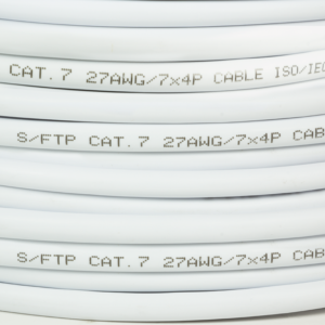 Câble 4 paires Cat 7 S/FTP Souple LSOH Blanc Boite de 305m
