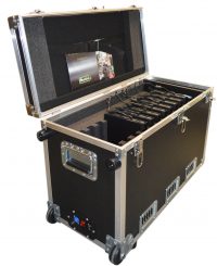 Valise multimédia pour transporter, charger, stocker et synchroniser 16 tablettes hybrides + coques